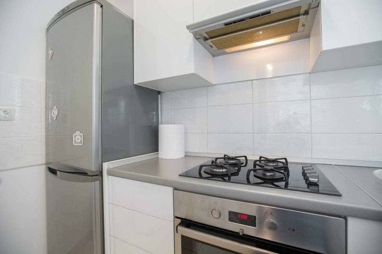 Cozy & Modern Studio With Balcony Загреб Екстериор снимка
