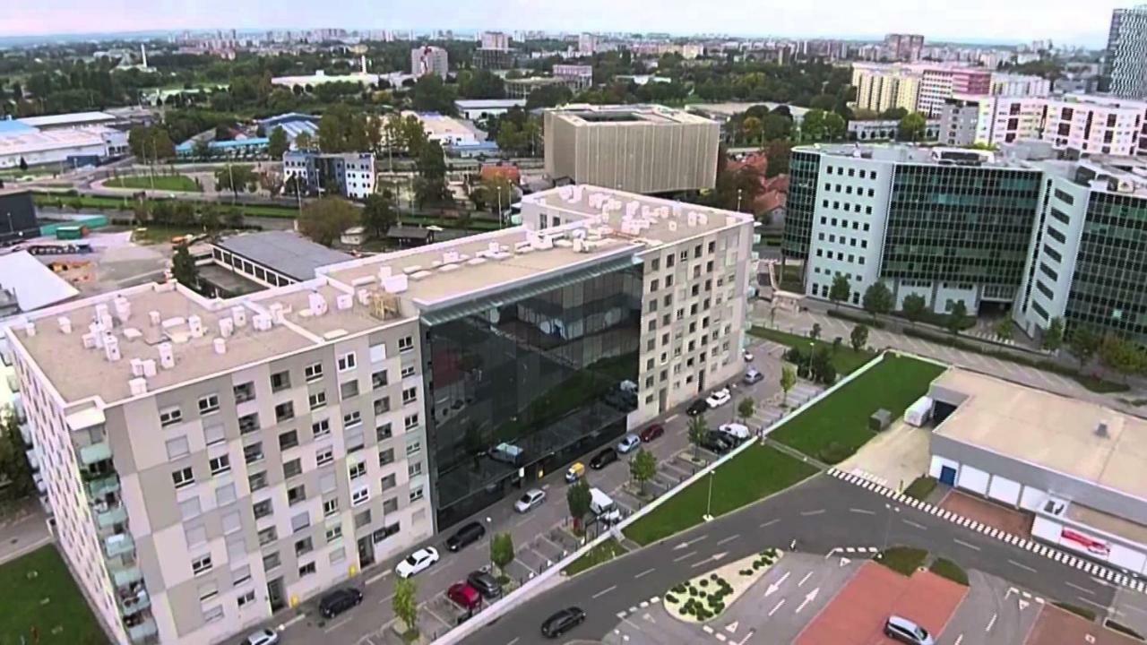 Cozy & Modern Studio With Balcony Загреб Екстериор снимка
